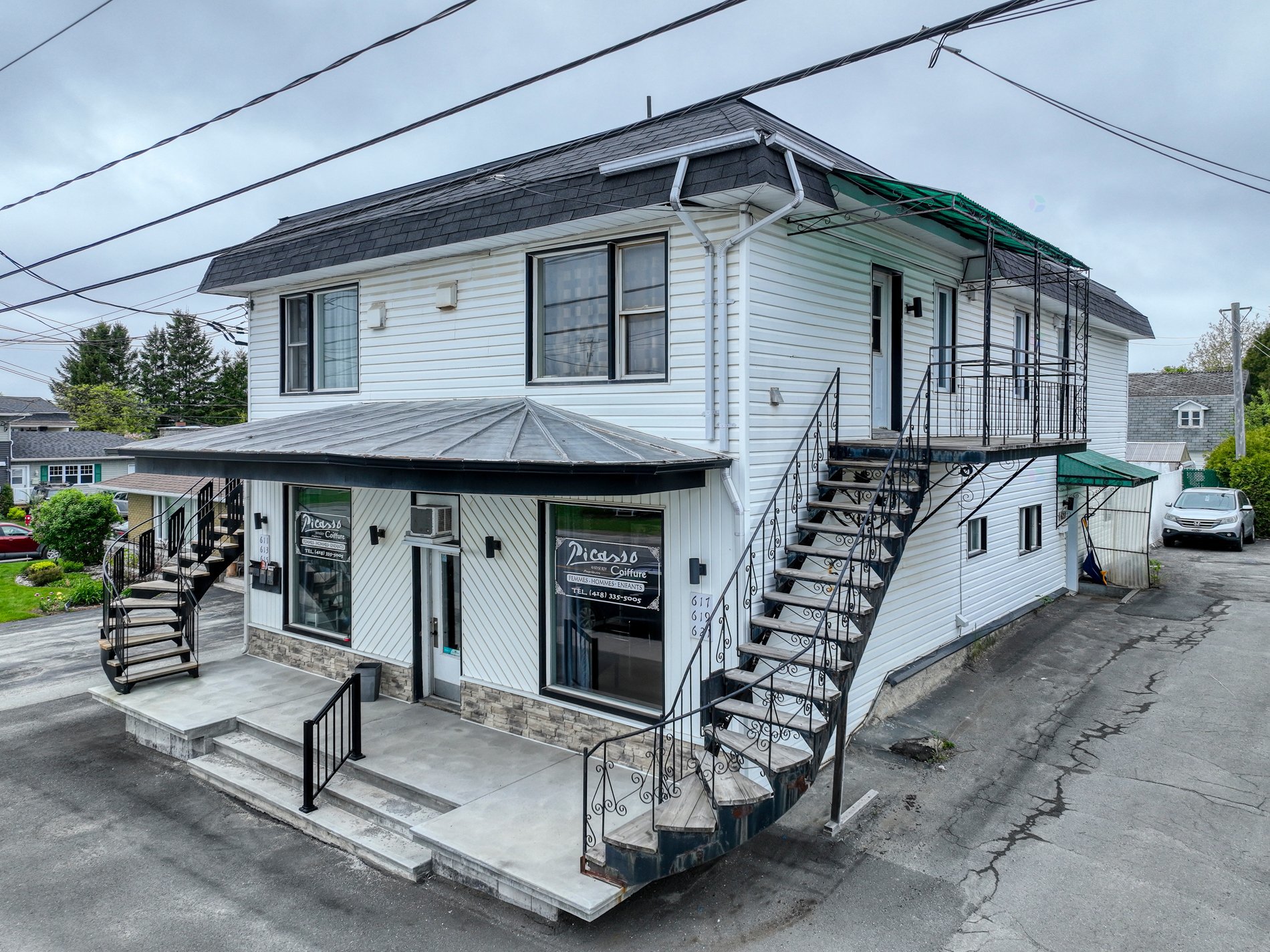 611-621 Rue Labbé — photo 1