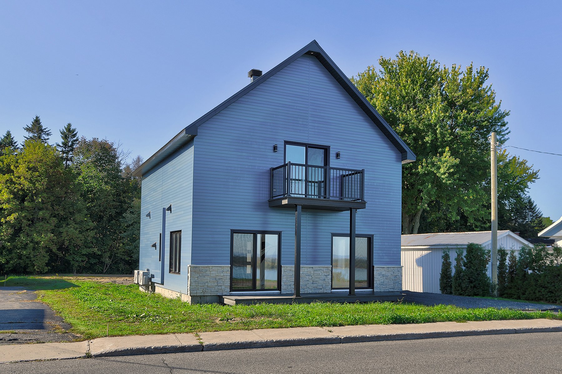 363 Route Marie-Victorin — photo 1