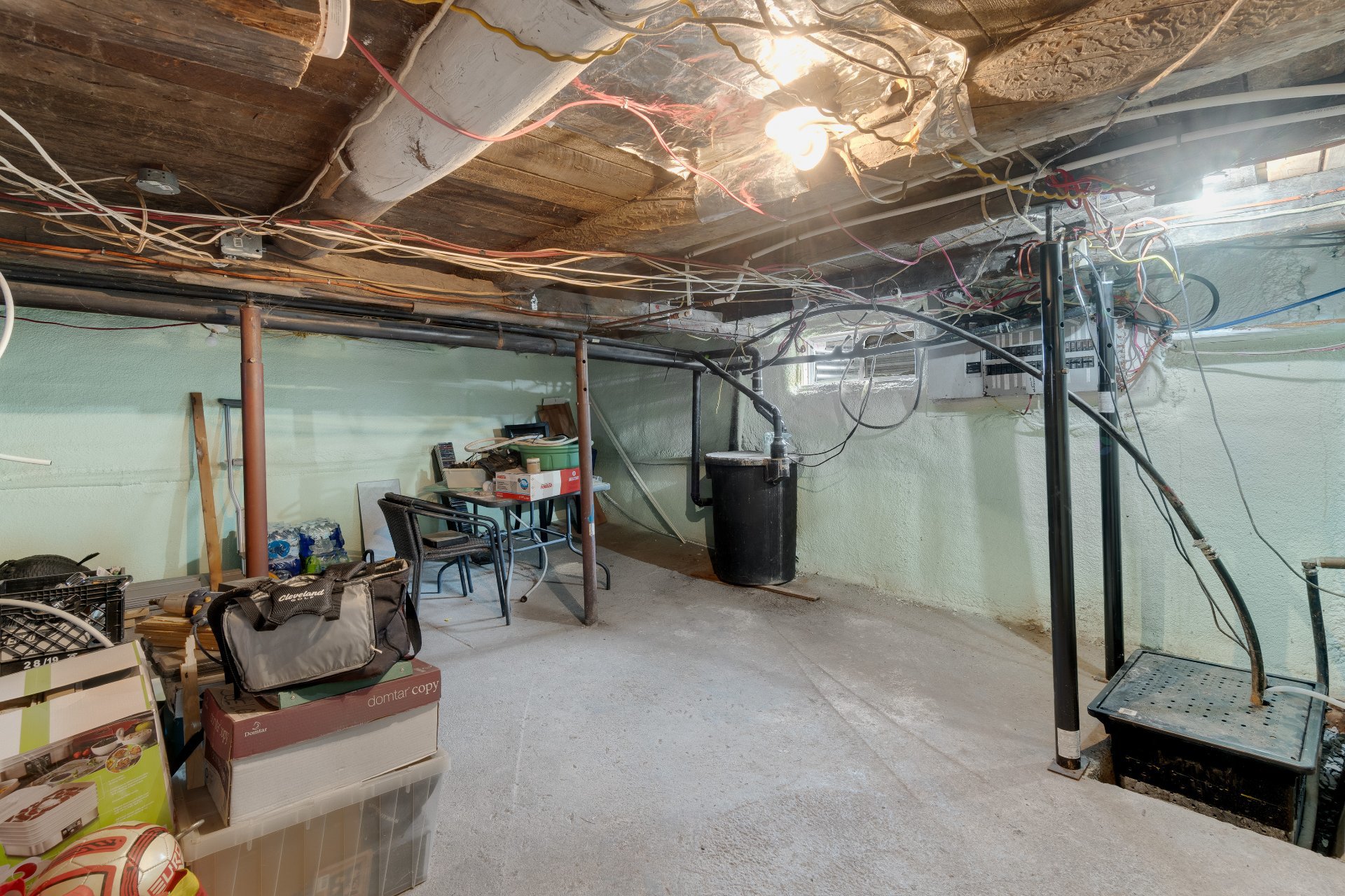 Cave/ chambre froide