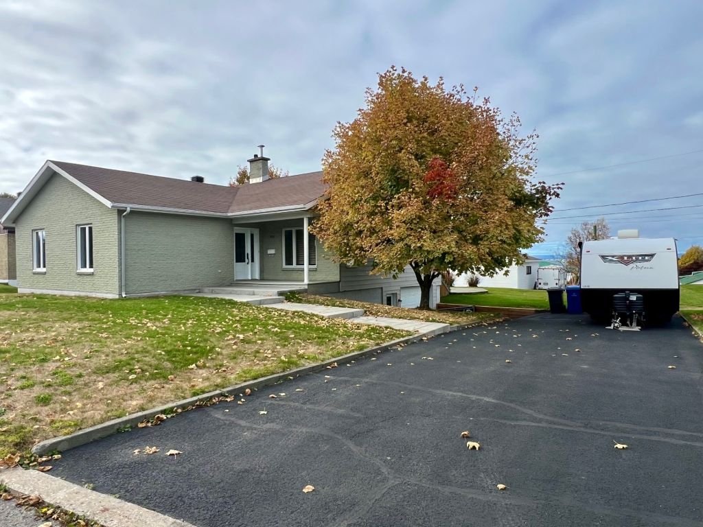 Maison de plain-pied à vendre, Trois-Pistoles