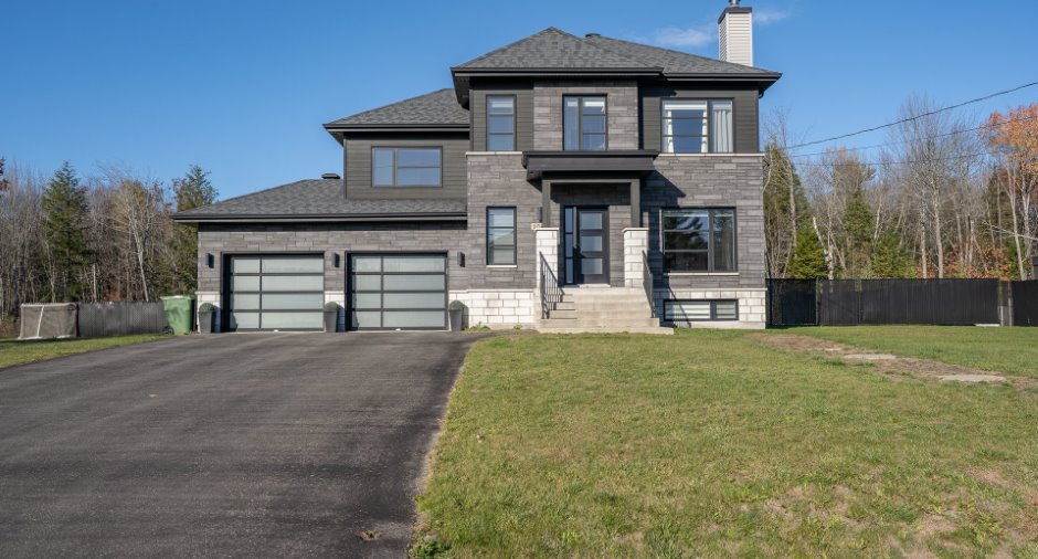 Maison à étages à vendre: 1043 Rue de la Volière, Laurentides, Québec