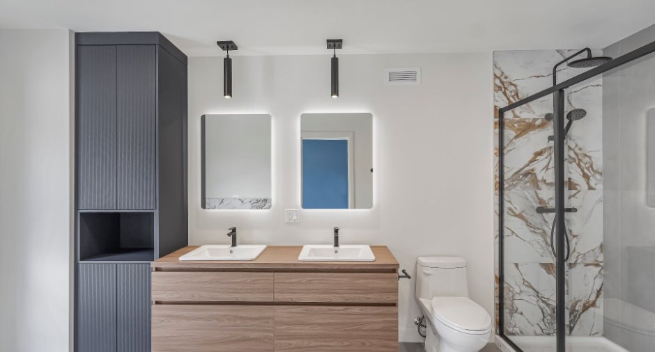 Salle de bains attenante à la CCP
