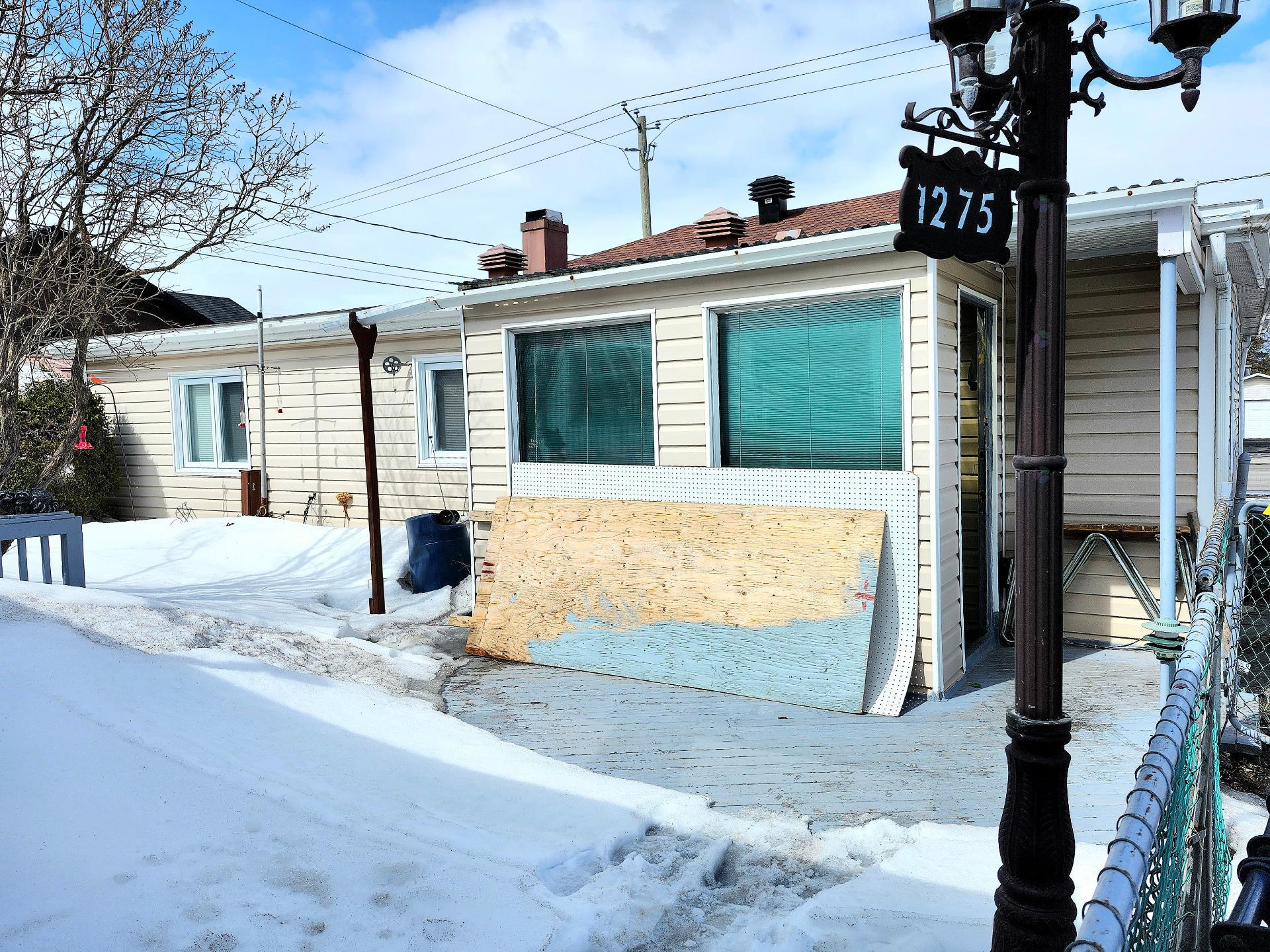1275 Boul. Ste-Geneviève — photo 3