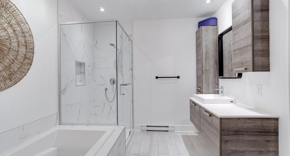 Salle de bains attenante à la CCP