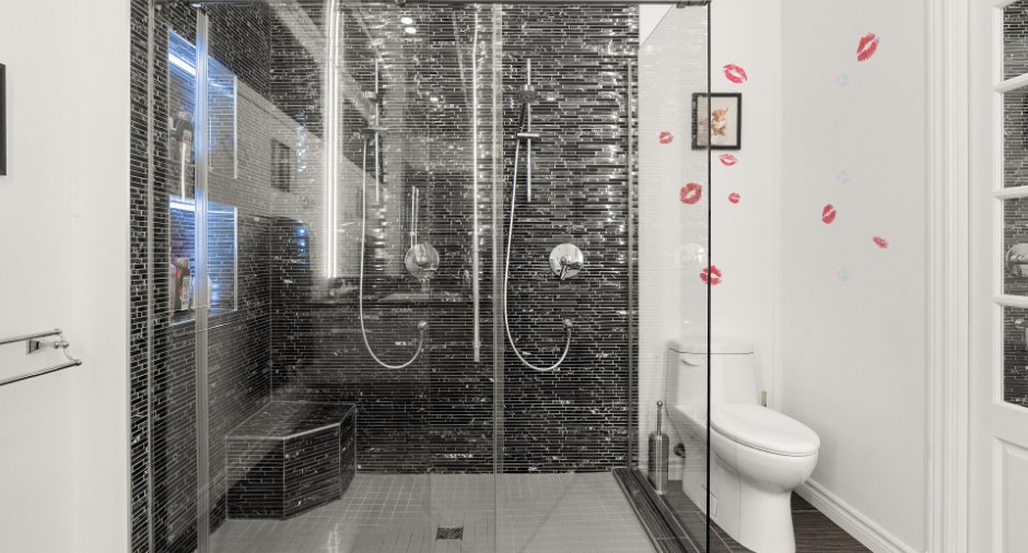 Salle de bains attenante à la CCP