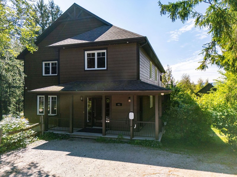 Maison à vendre à Petite-Rivière-Saint-François — 41, Ch. du Hameau