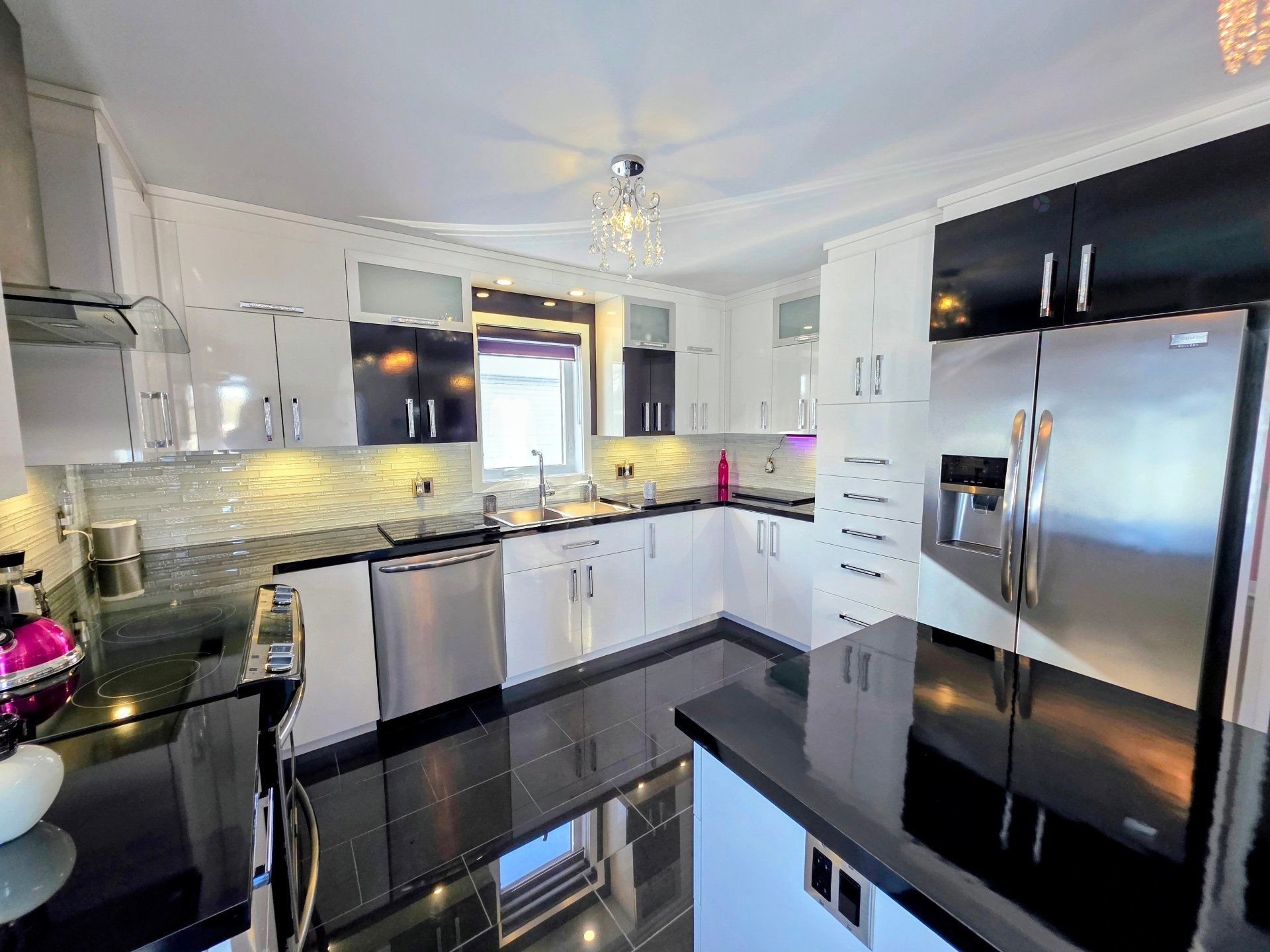 44 Rg Hilaire-Hudon — photo 2