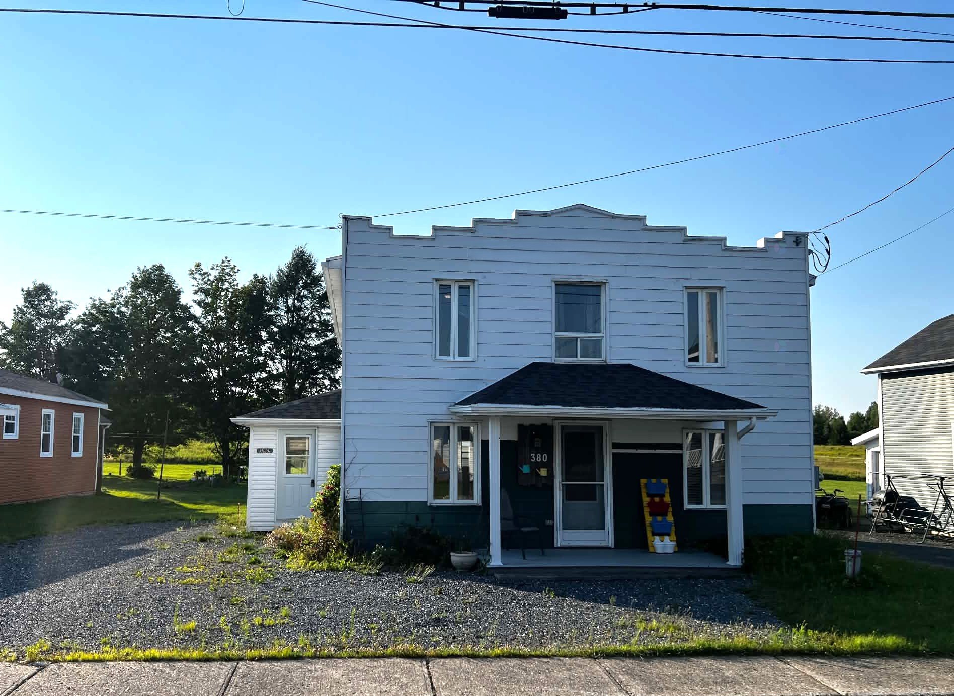 380 Rue Principale — photo 1
