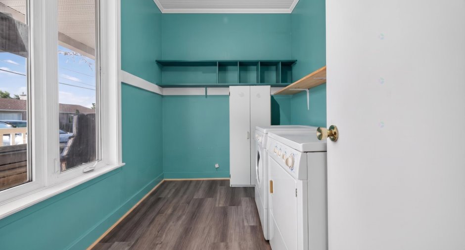 Laundry room