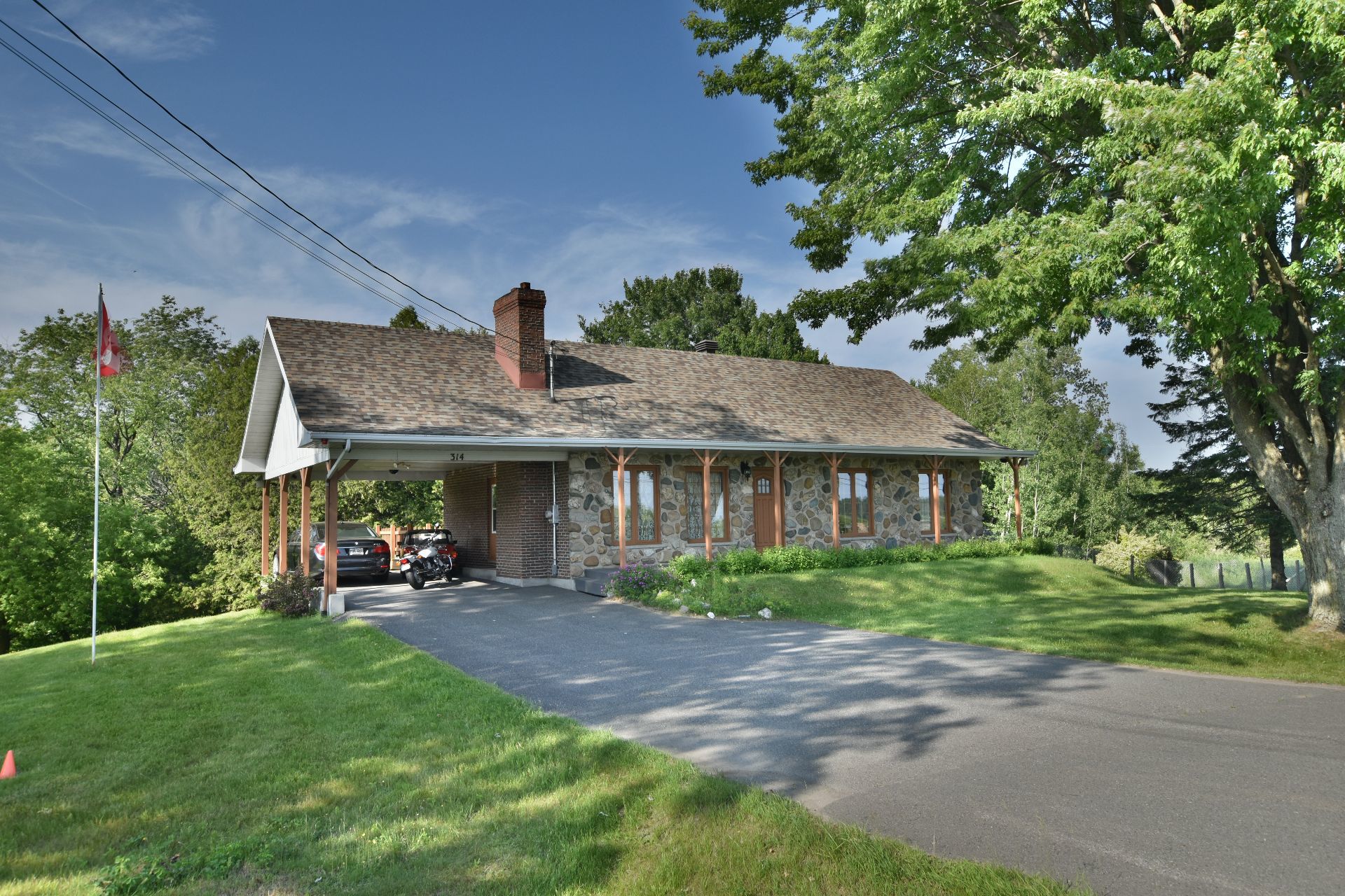 314 Route 161 — photo 1
