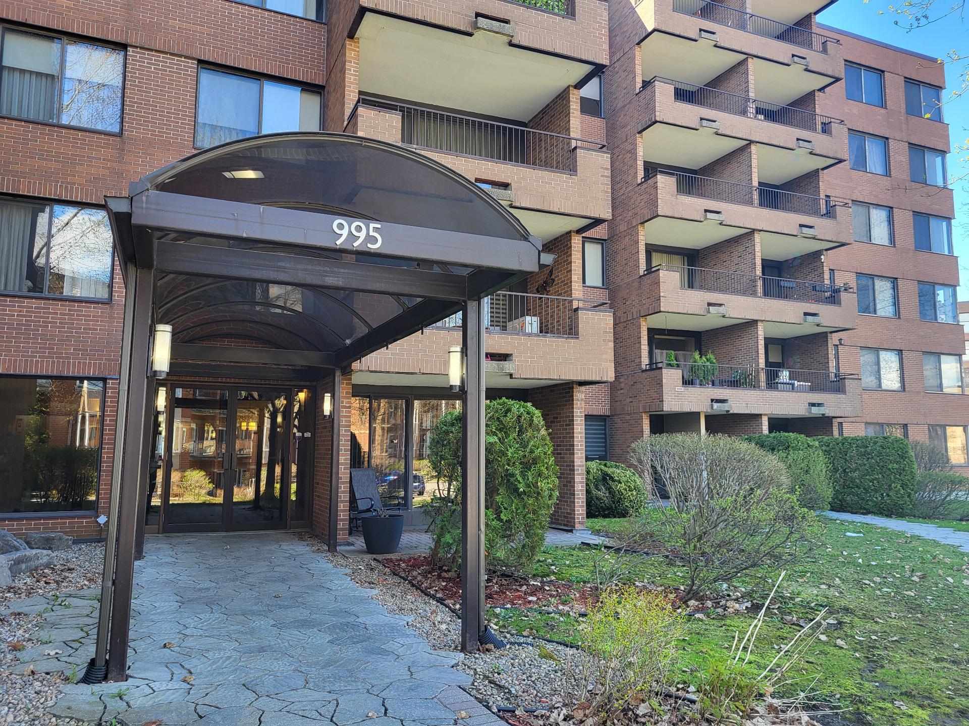 995 Rue Gérard-Morisset (#204) — photo 1