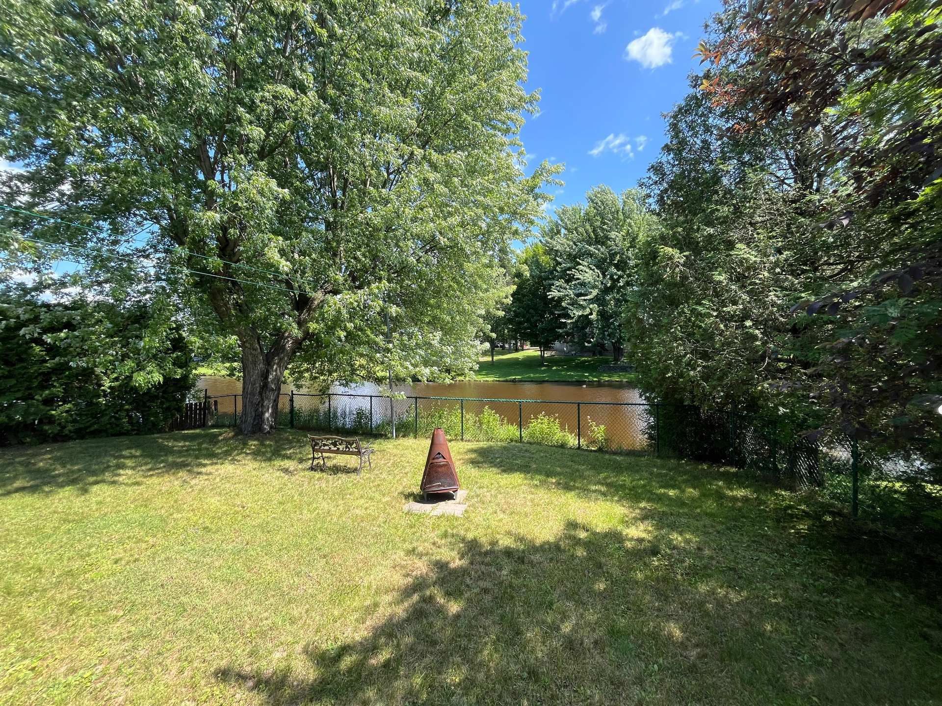 28 Rue du Lac — photo 3