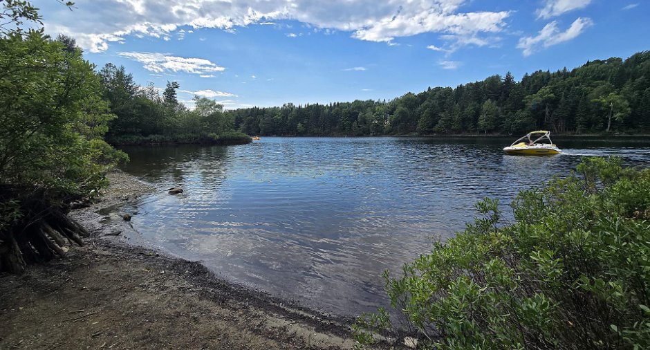 Access to a body of water