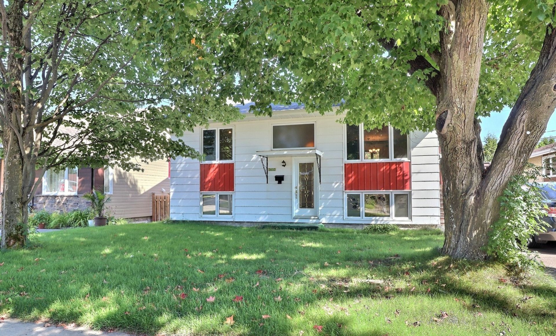 3692 Rue St-Bernard — photo 1