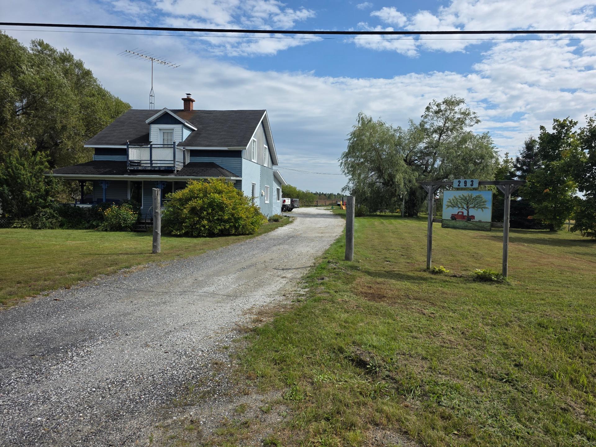 293 Route de Ste-Marguerite-Marie — photo 1