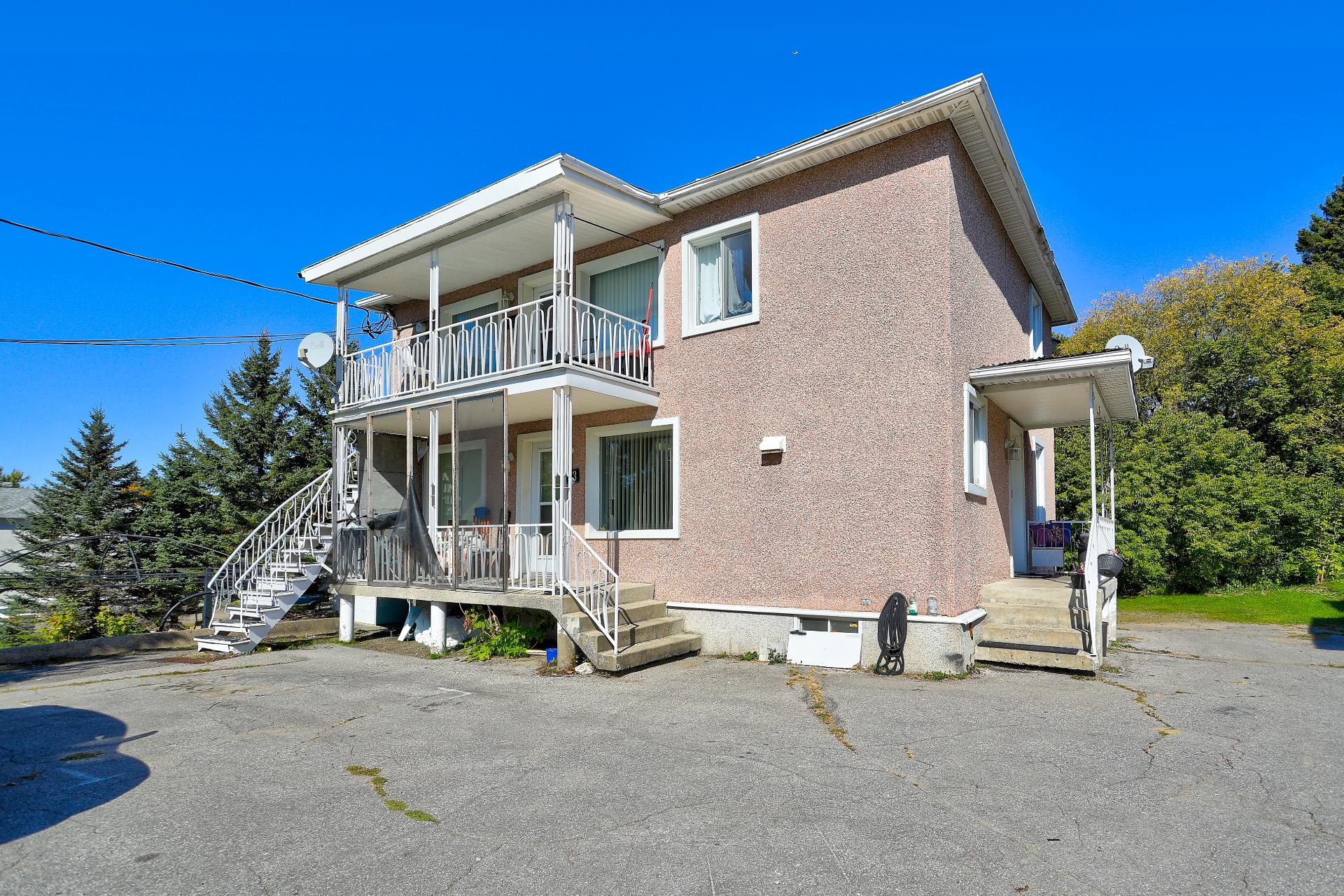 43-45 Rue Maskinongé — photo 1