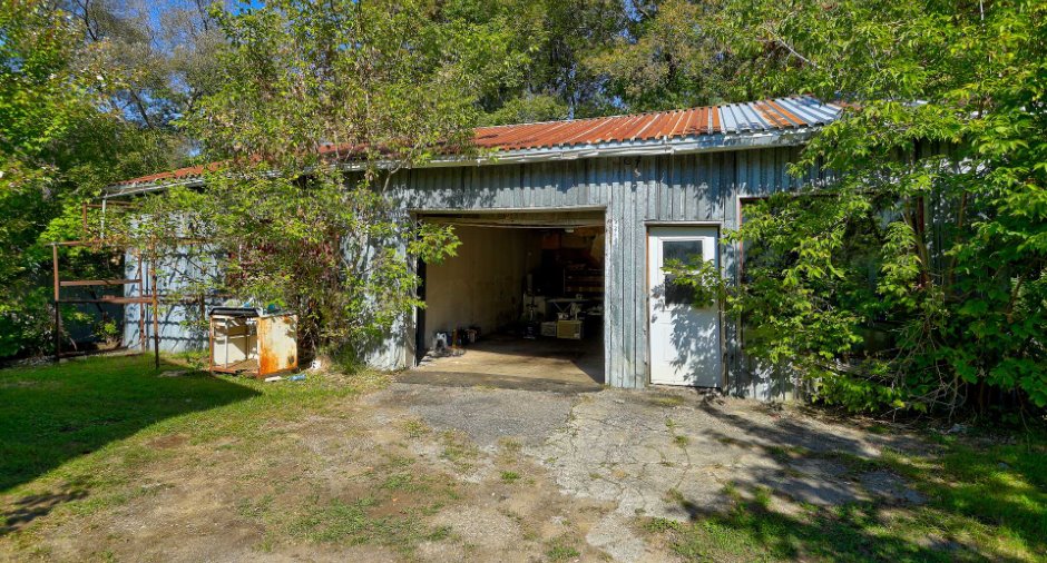 Barn