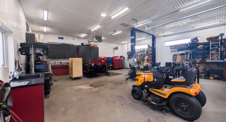 Garage
