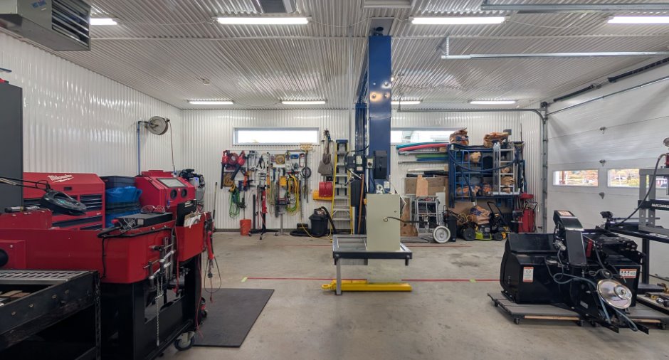 Garage