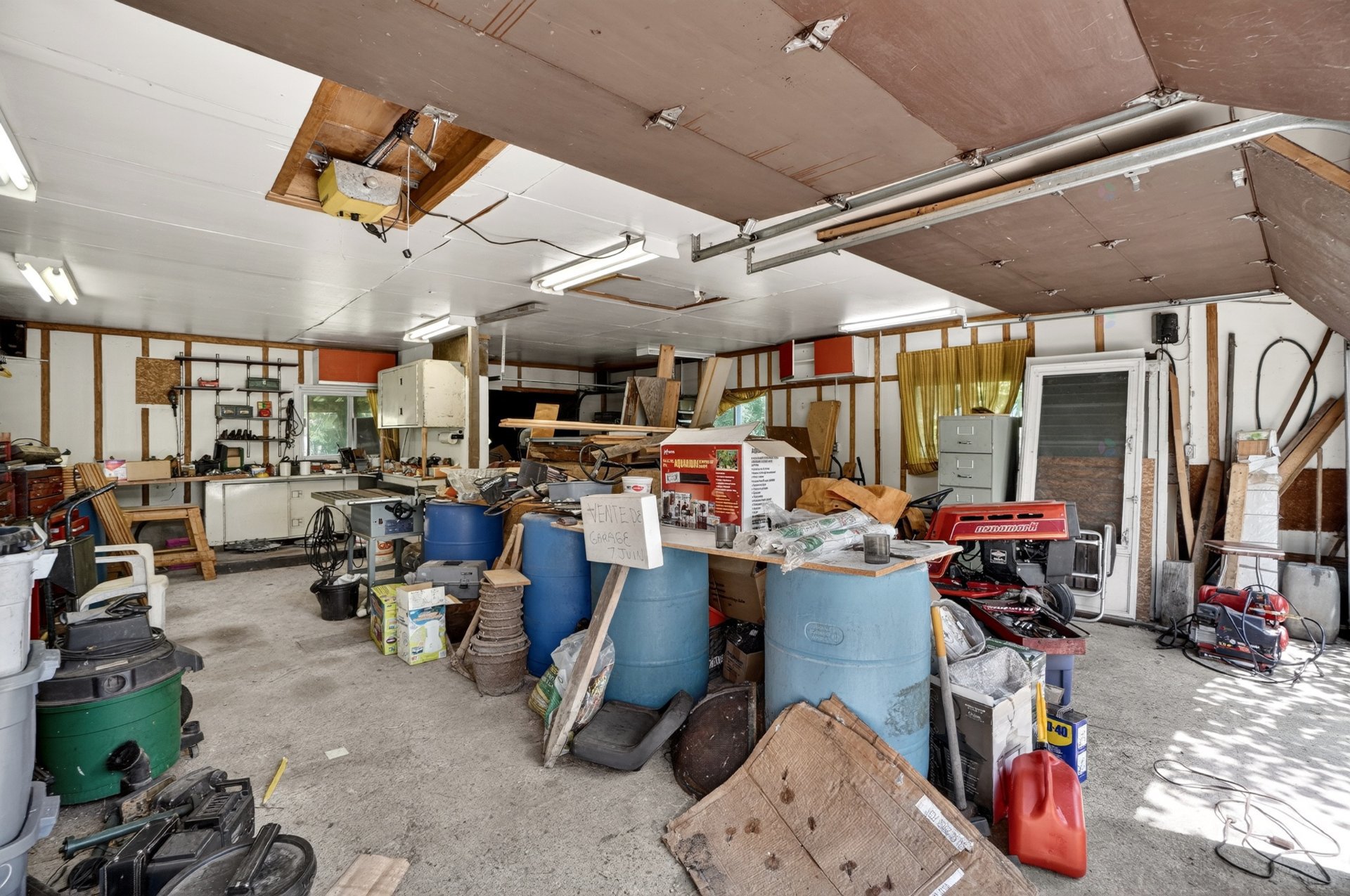 Garage