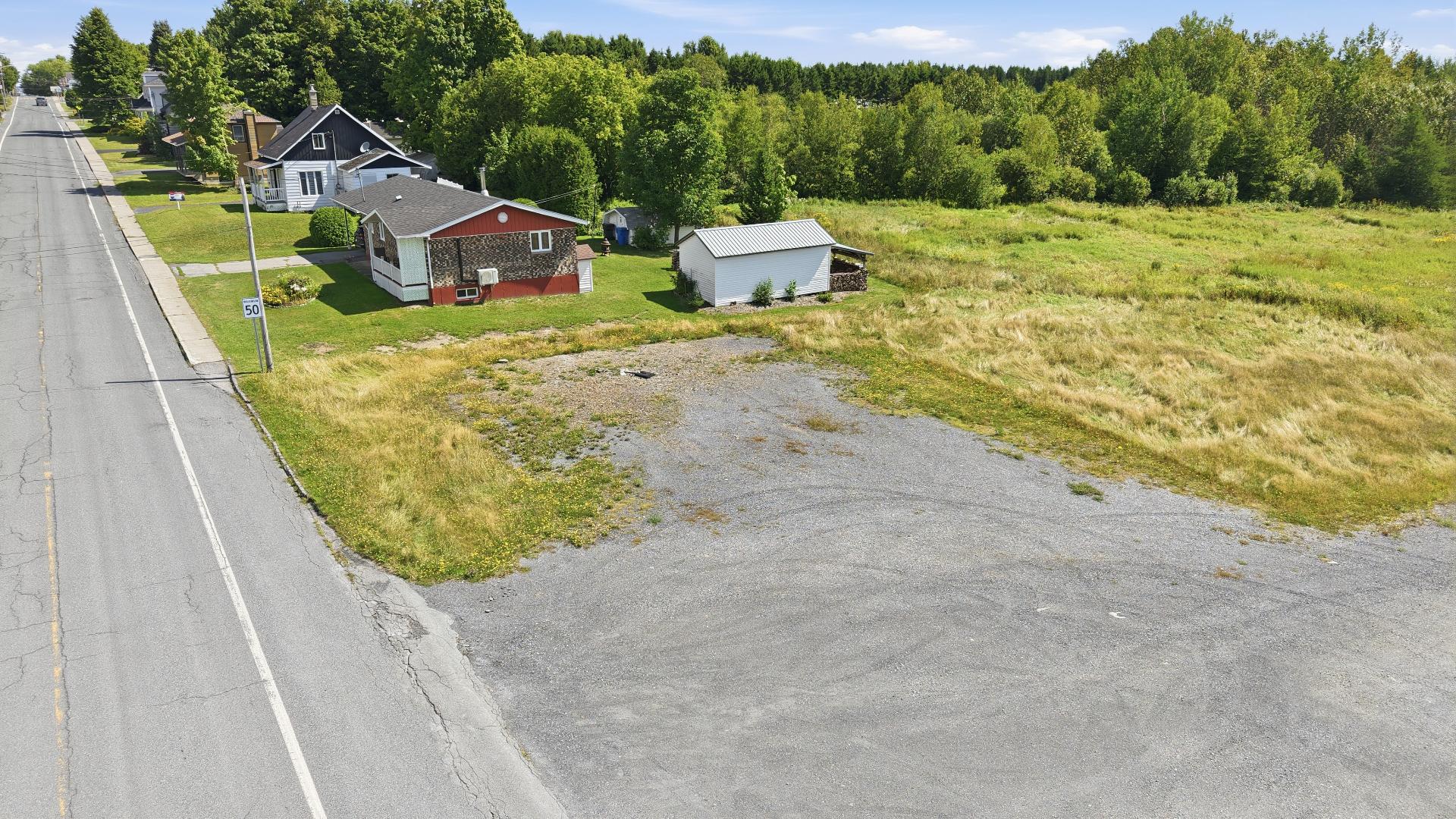 651 Av. de St-Jean-de-la-Lande — photo 3