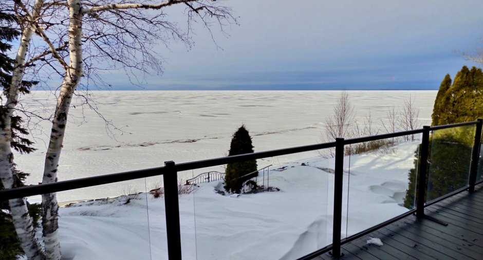 Vue sur l'eau