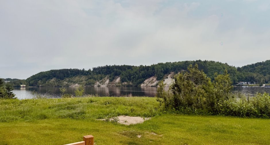 Vue sur l'eau