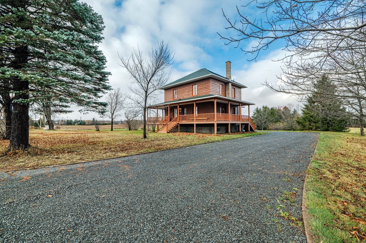 Maison à étages à vendre, Rimouski