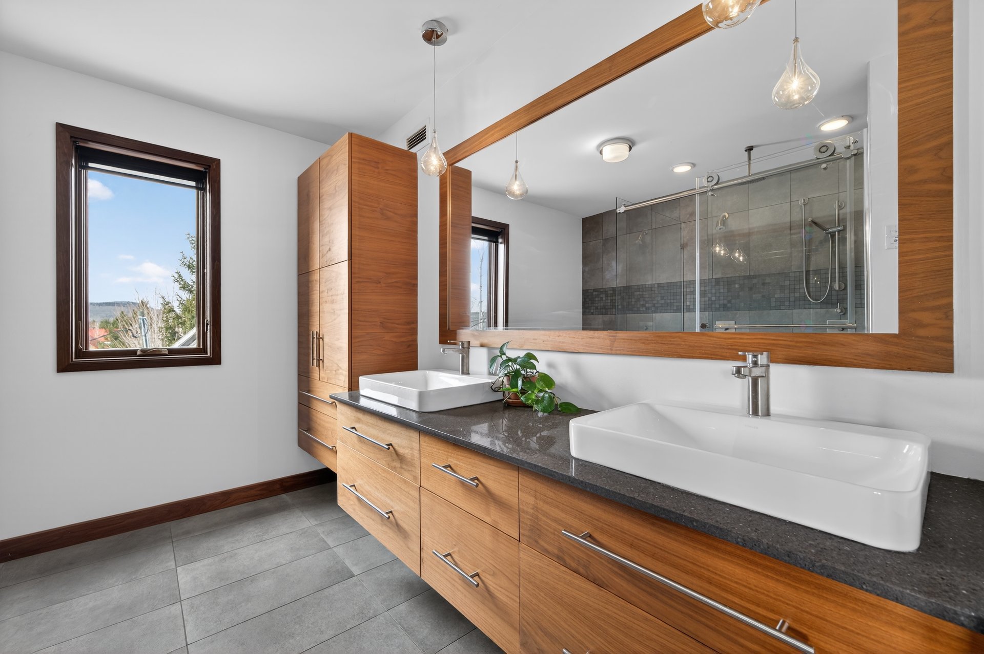 Salle de bains attenante à la CCP