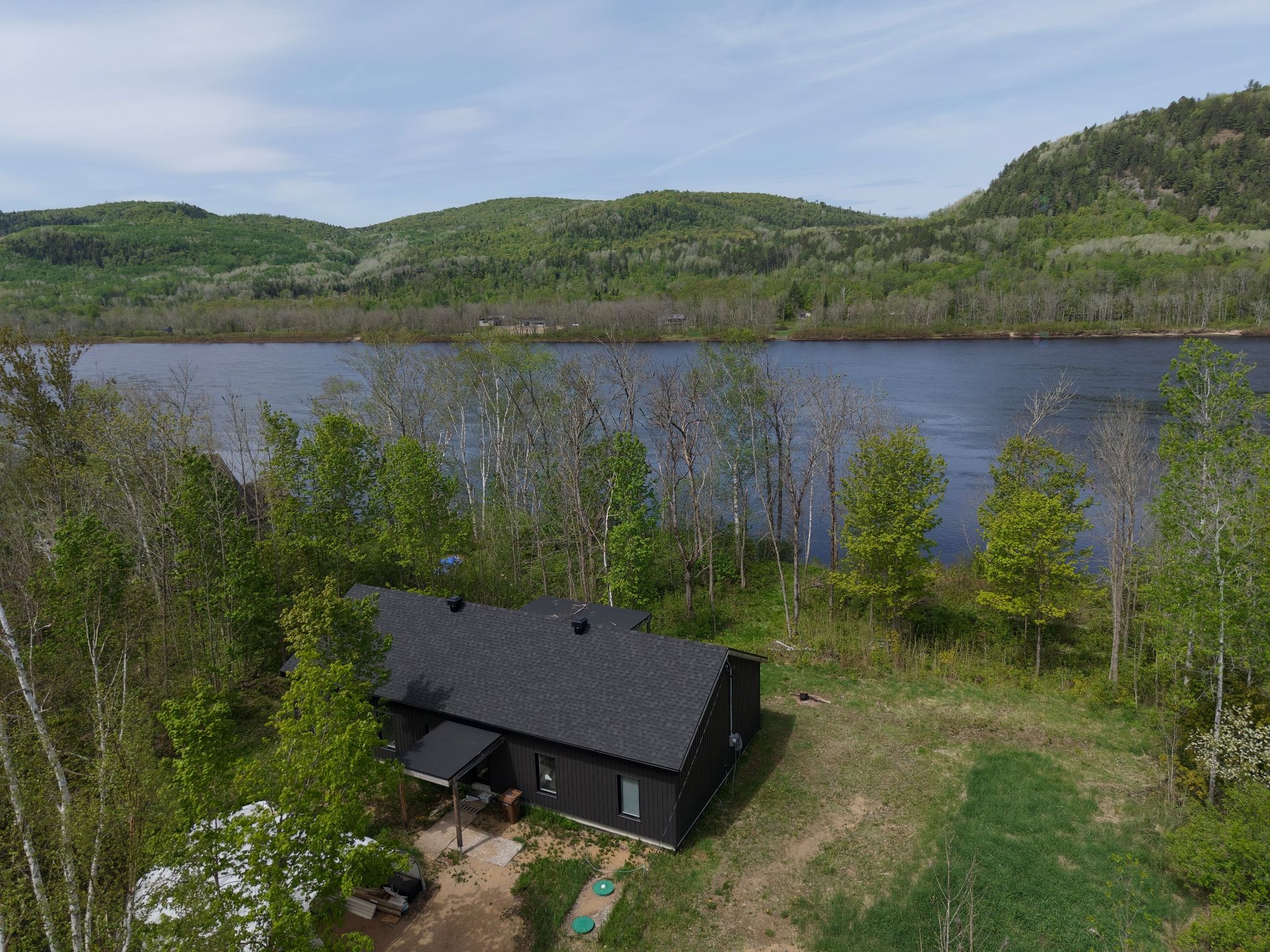 429 Ch. de l'Anse — photo 1