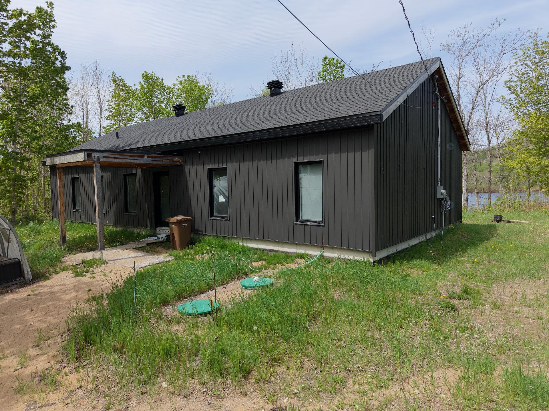 429 Ch. de l'Anse — photo 2