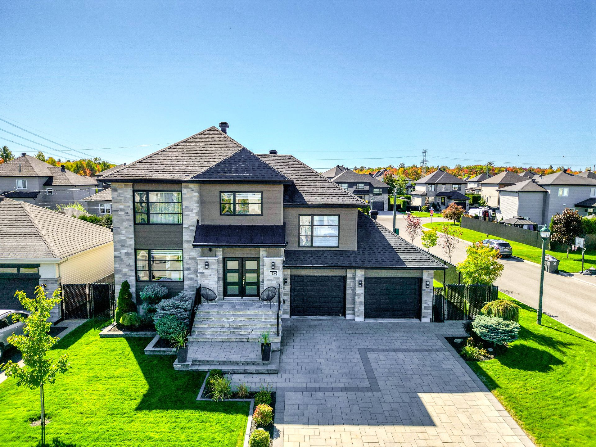 Two or more storey for sale, Mirabel