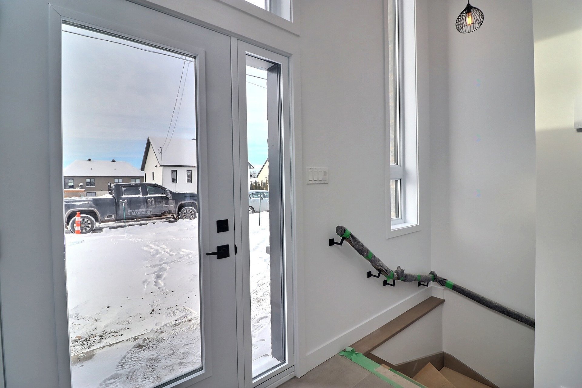 304 Rue Caron — photo 3