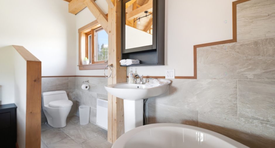 Salle de bains attenante à la CCP