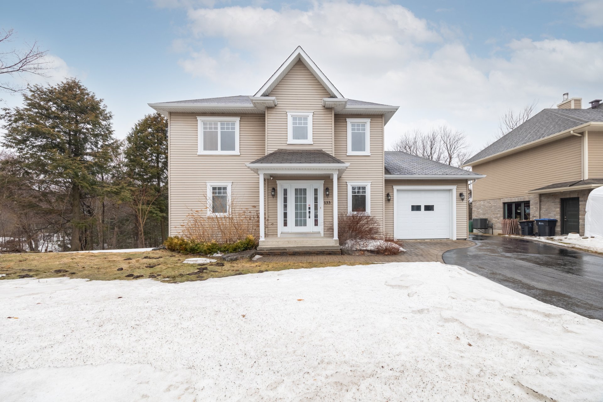 Maison à étages à louer, Lévis