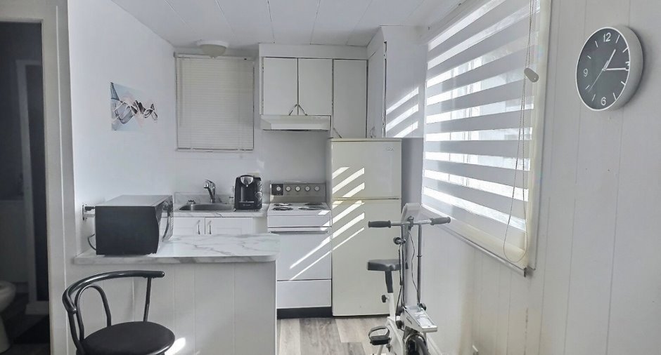 Kitchenette