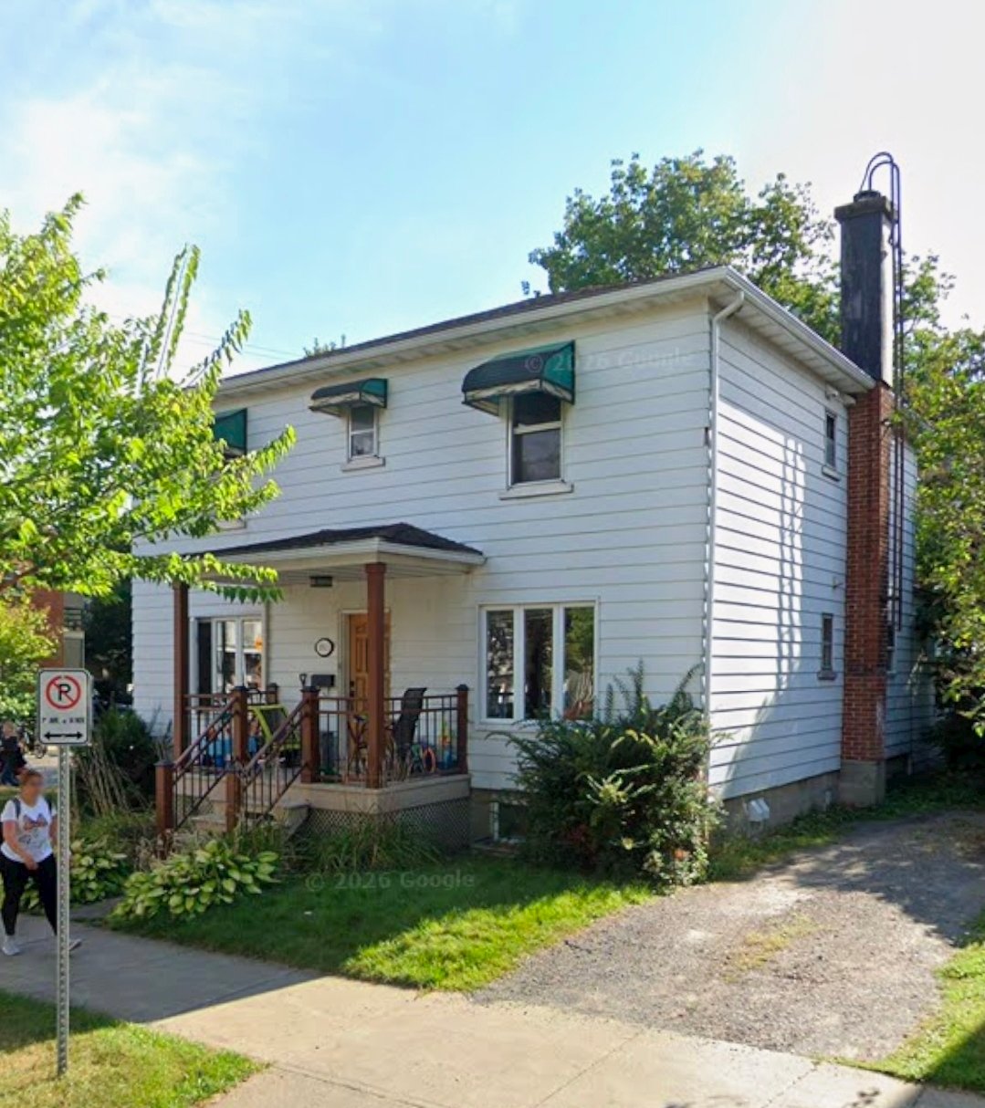 1915 Av. De La Ronde — photo 1