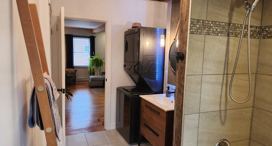 Ensuite bathroom