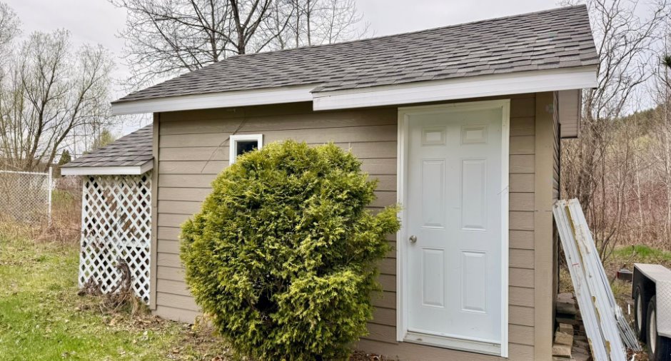 Shed