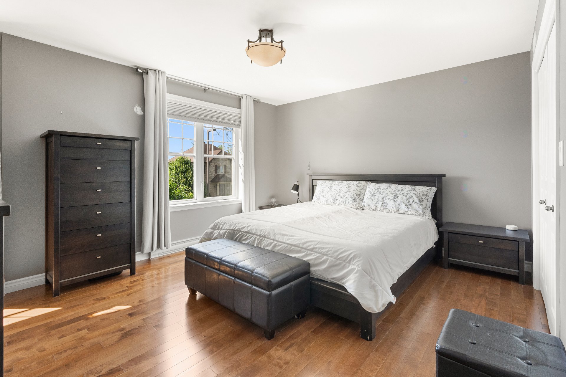 Chambre à coucher principale