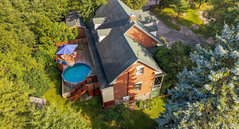 Aerial photo