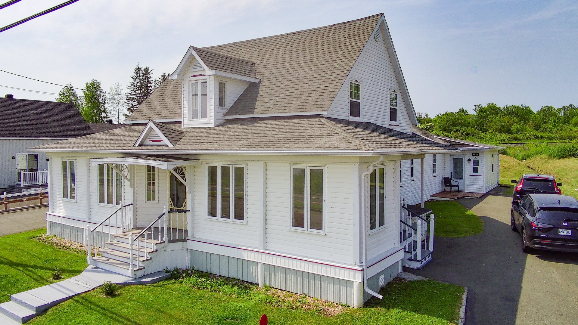 149 Av. Loisel — photo 1