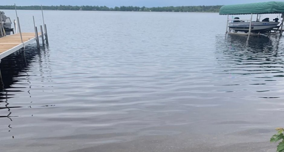 Accès au plan d'eau