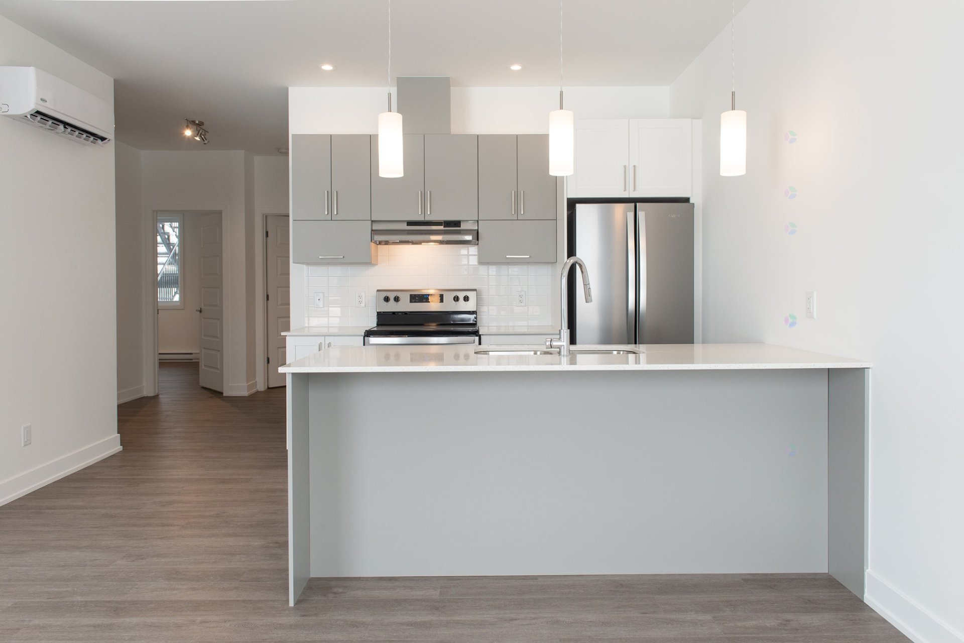 460 Boul. de l'Amérique-Française (#302) — photo 2