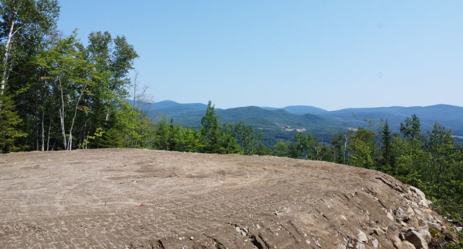 Land/Lot