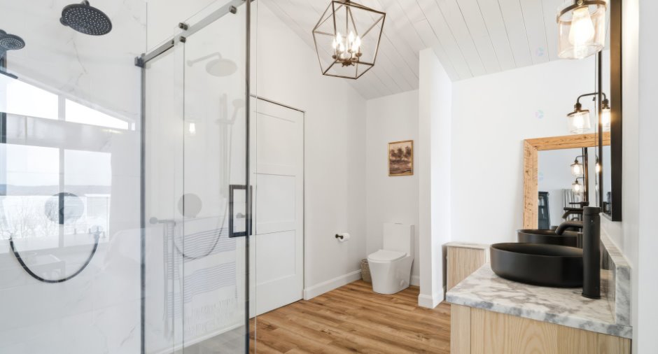 Salle de bains attenante à la CCP