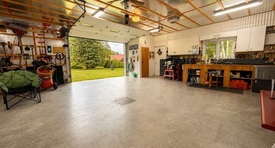 Garage