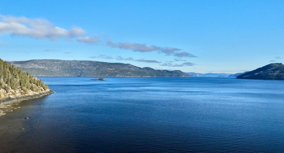 Vue sur l'eau