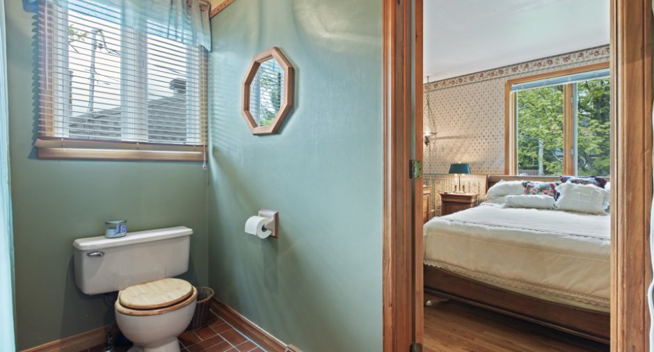 Salle de bains attenante à la CCP