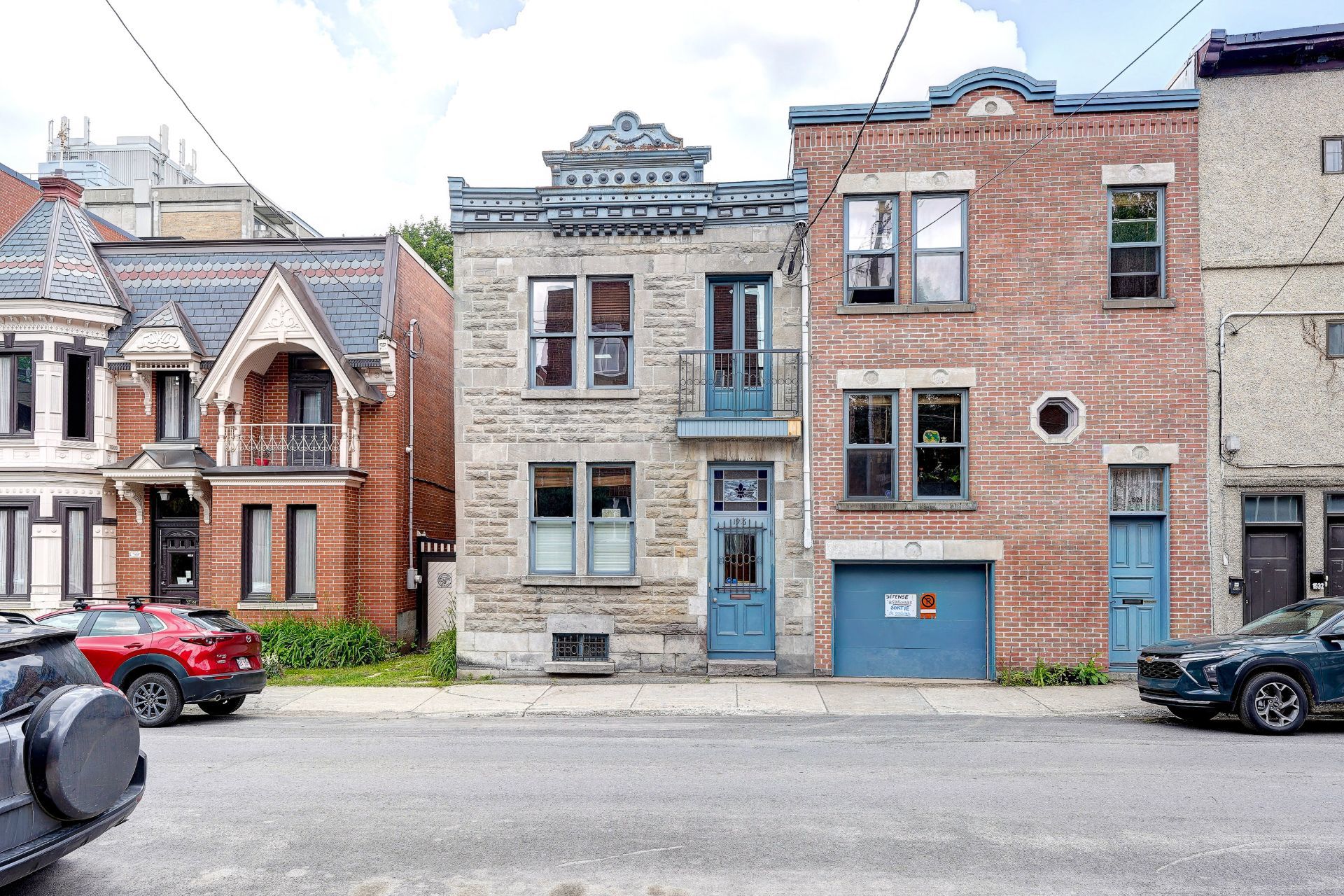 1916 Rue de la Visitation — photo 1